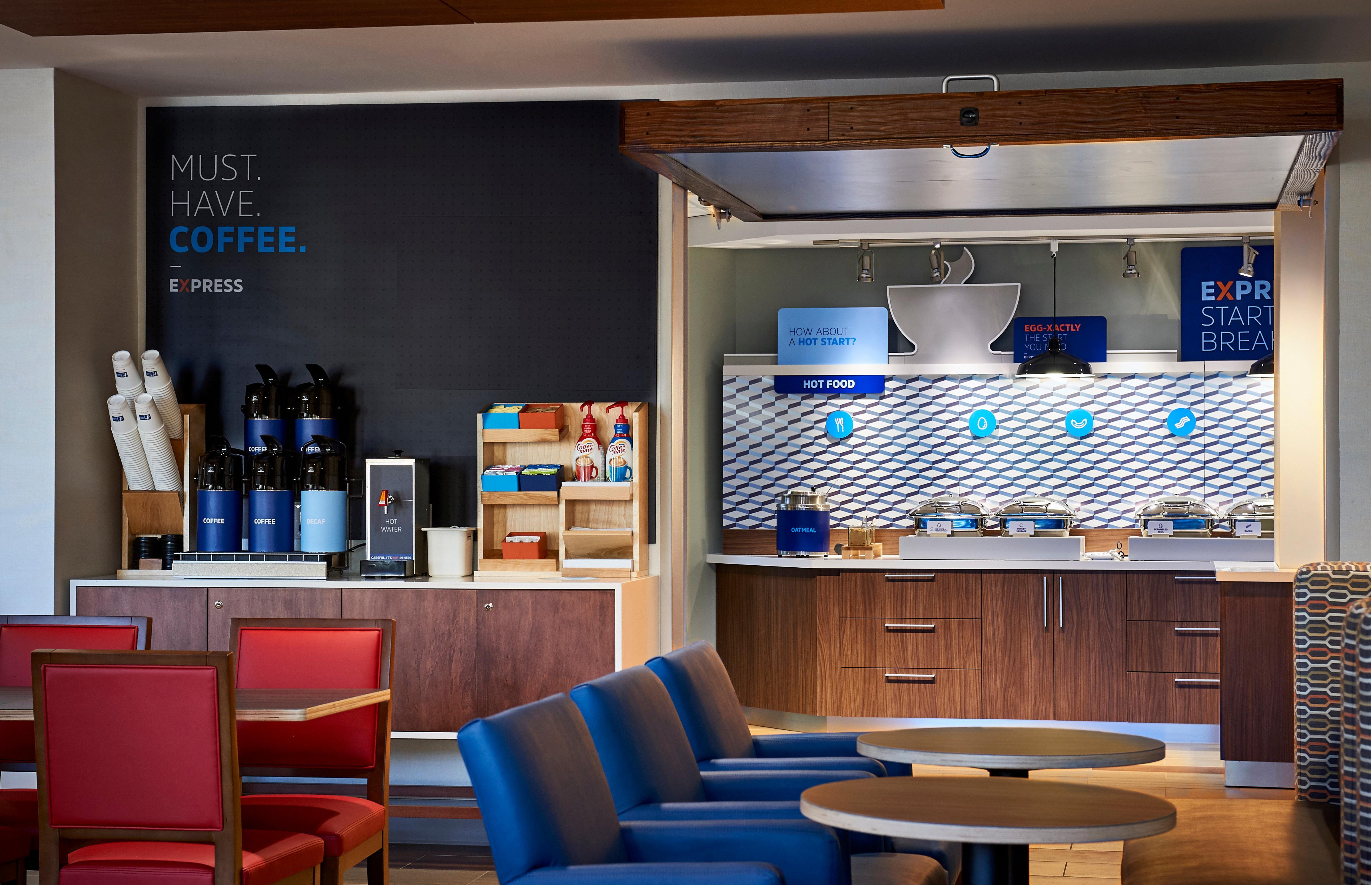 Holiday Inn Express & Suites - Staunton By Ihg Extérieur photo